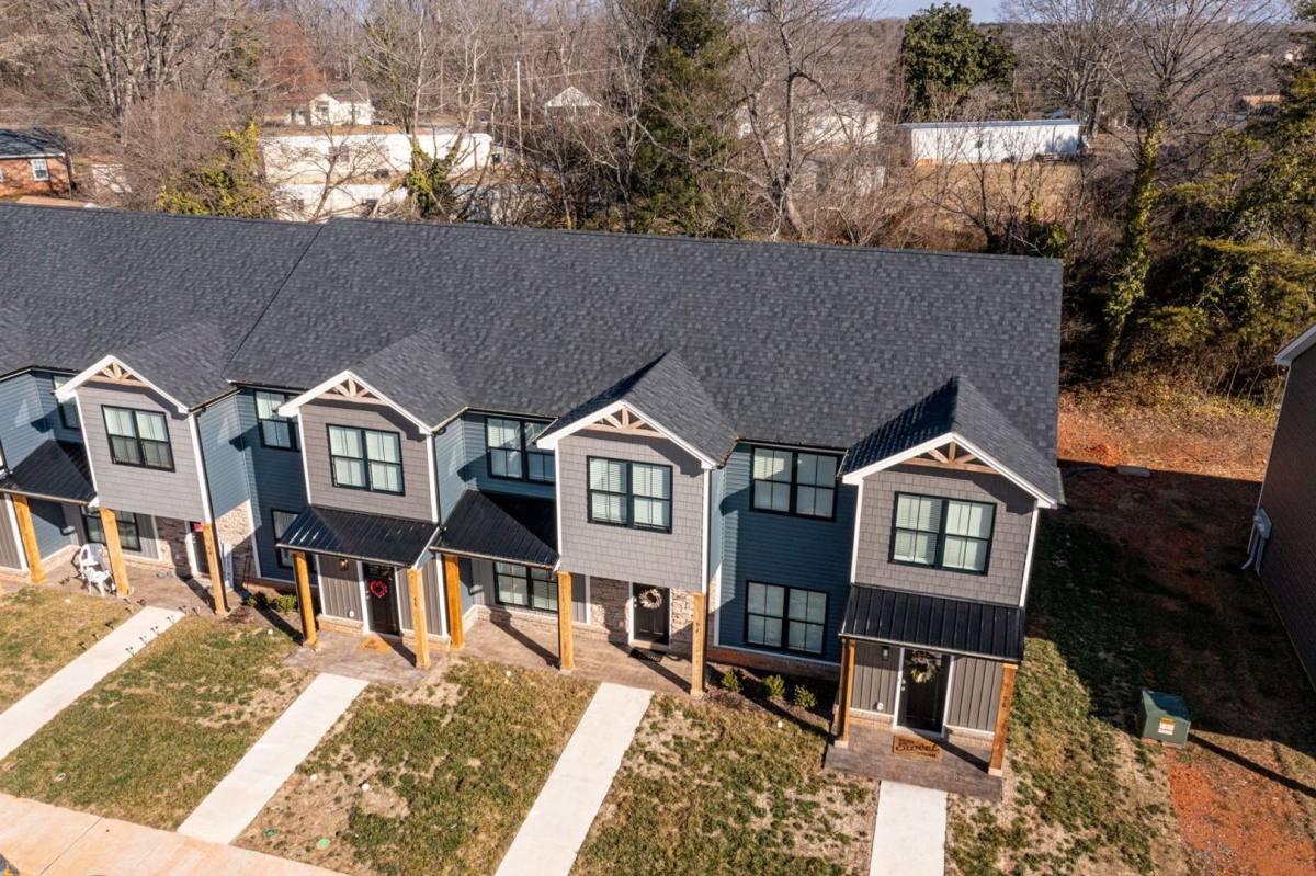 16 Villa Court, Evington, VA 24550 - Townhouse for Rent - Image 2