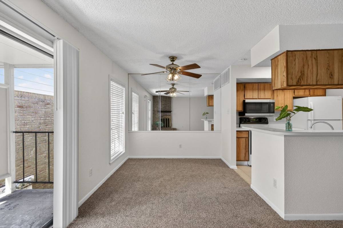 Condo for rent at 2800 Jeanetta St, Houston, TX 77063