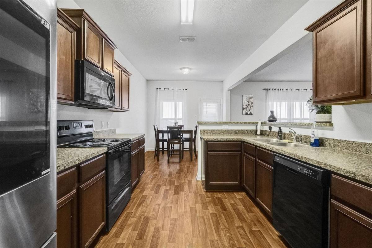 House for rent at 1810 Clegg, Howe, TX 75459
