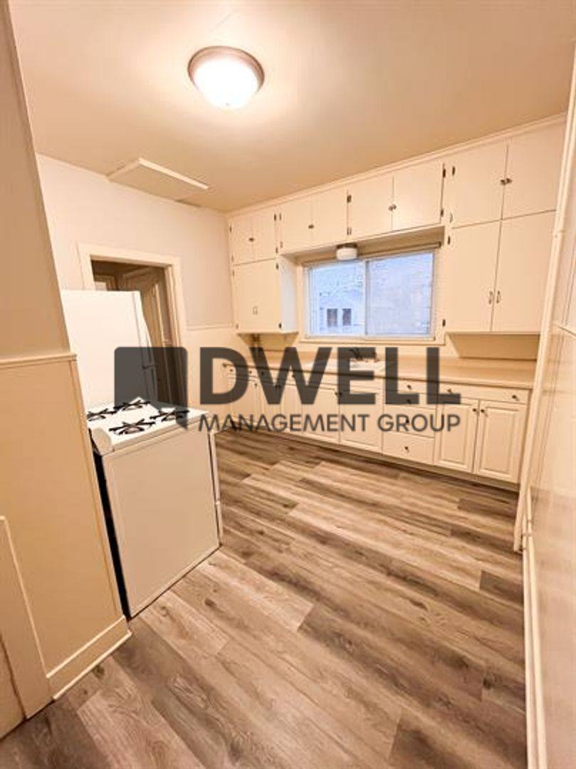 Apartment for rent at 123 11th Ave SE #2, Rochester, MN 55904