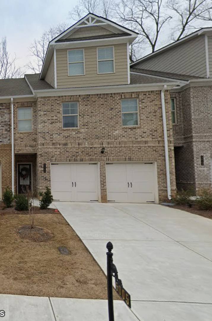 Townhouse for rent at 6005 Arbor Knoll Place, Suwanee, GA 30024