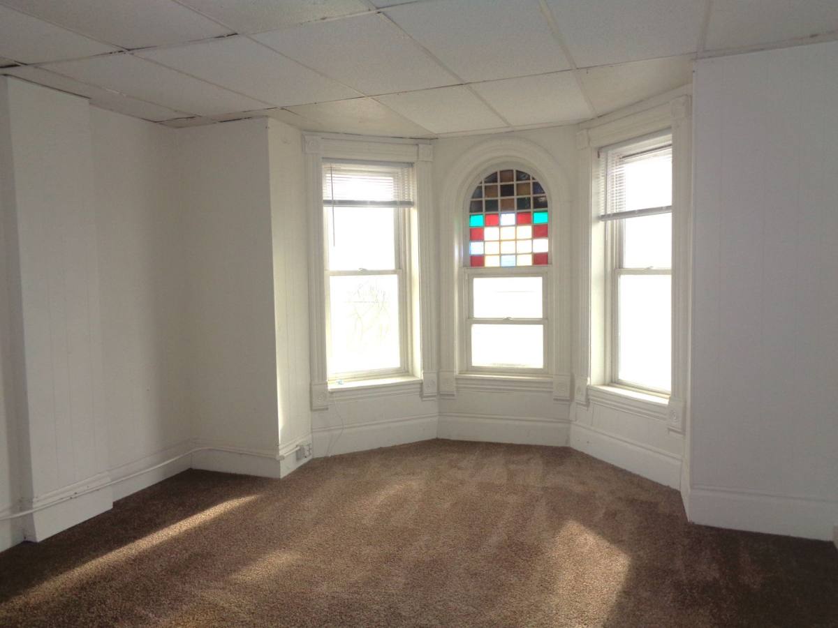 Apartment for rent at 746 Rose, Lincoln, NE 68502