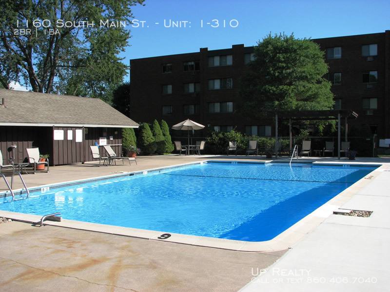 Apartment for rent at 1160 S Main St, Middletown, CT 06457