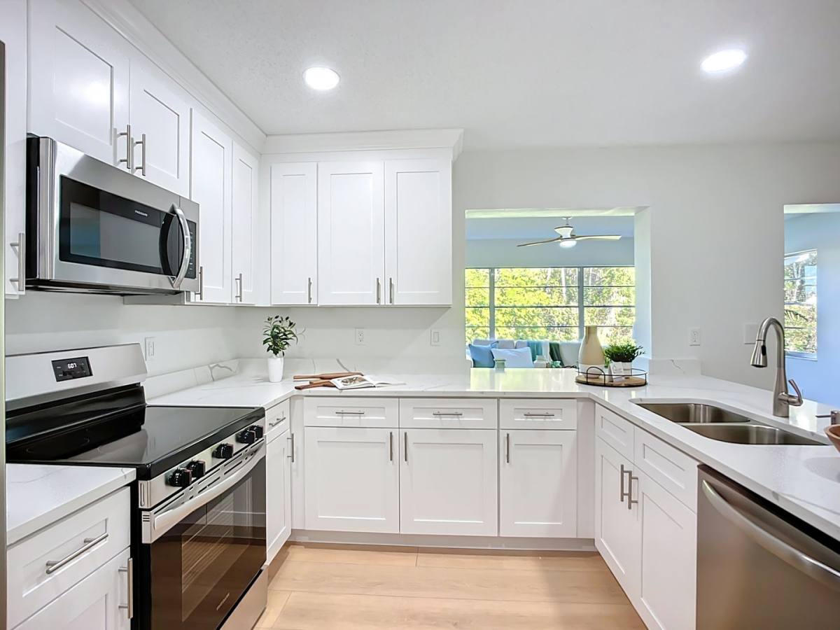House for rent at 2014 Hampstead Circle, Sun City Center, FL 33573