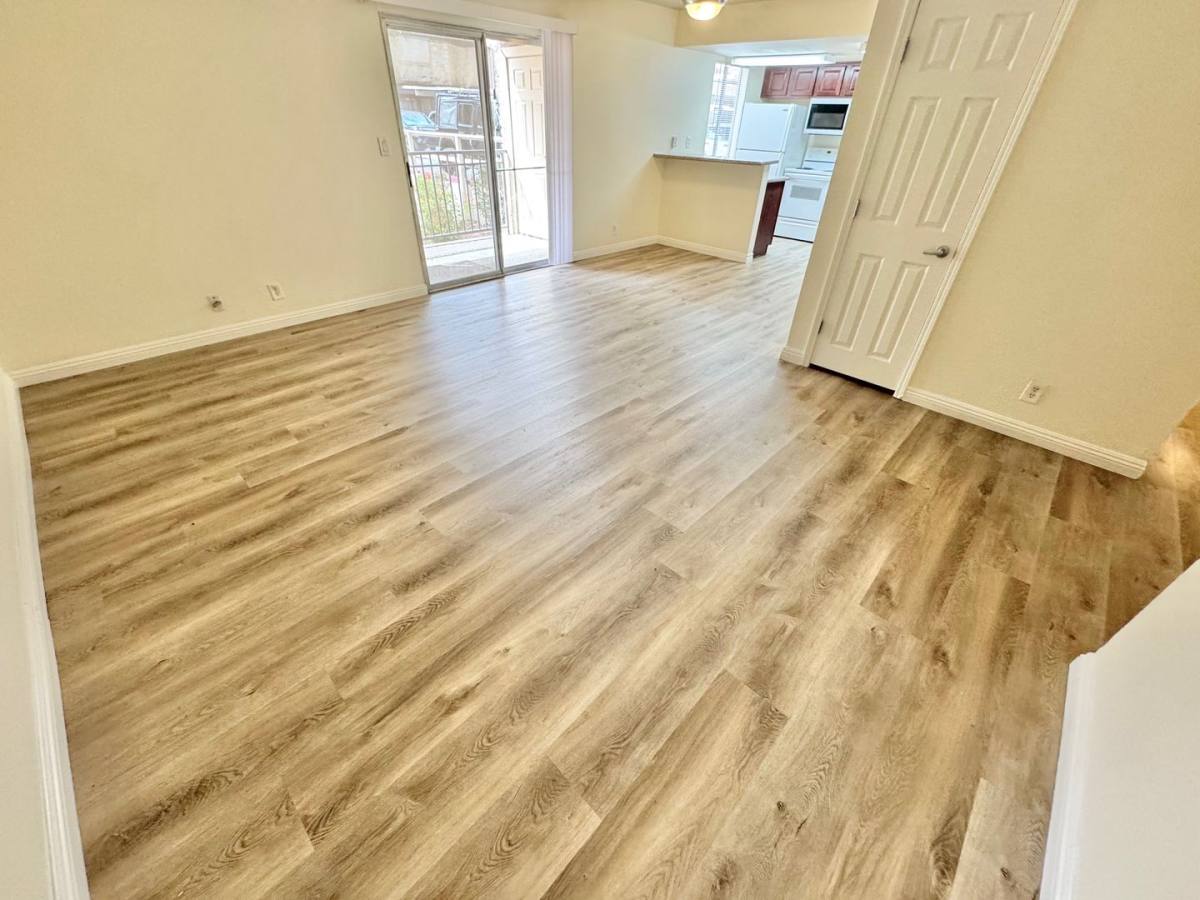 Condo for rent at 5422 River Glen Dr #BLDG 135, Las Vegas, NV 89103
