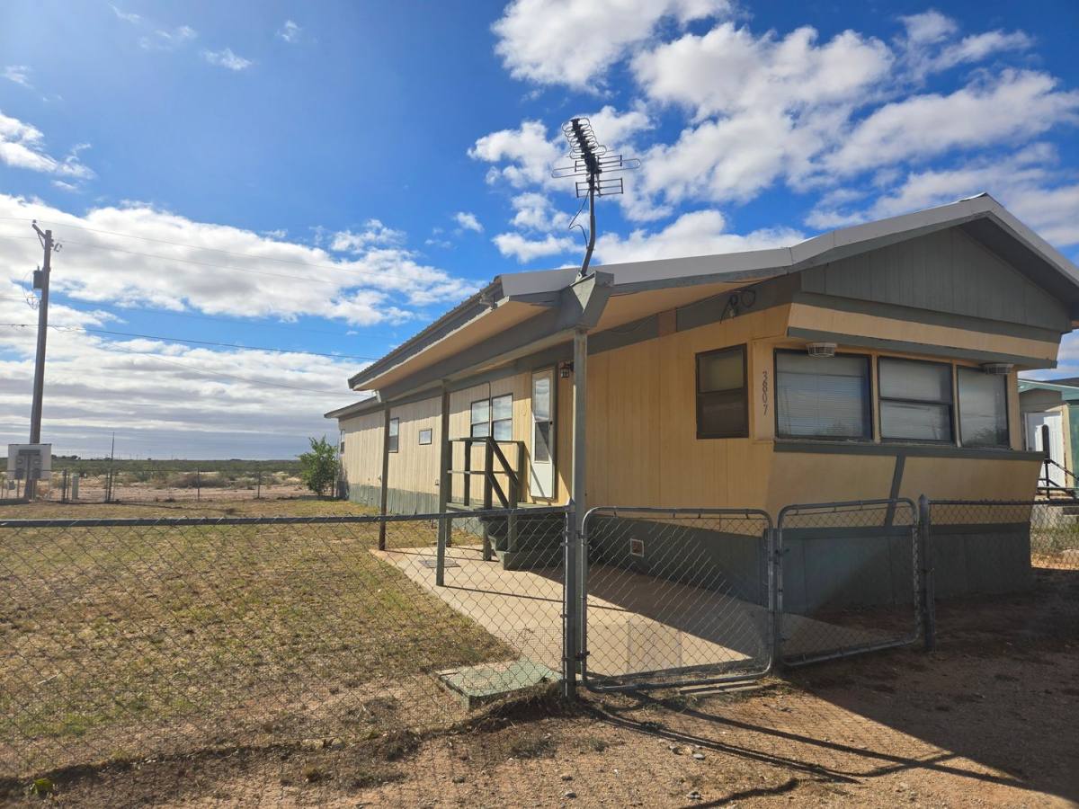 House for rent at 3807 W Missouri Ave, Artesia, NM 88210