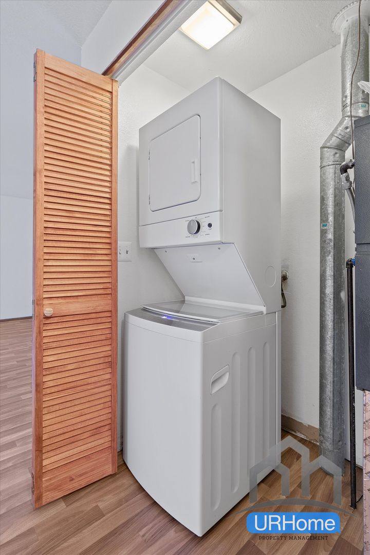 Apartment for rent at 400 SE 169th Ave, Portland, OR 97233