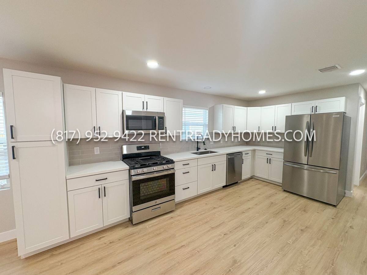 House for rent at 1416 Fairbanks St, Houston, TX 77009