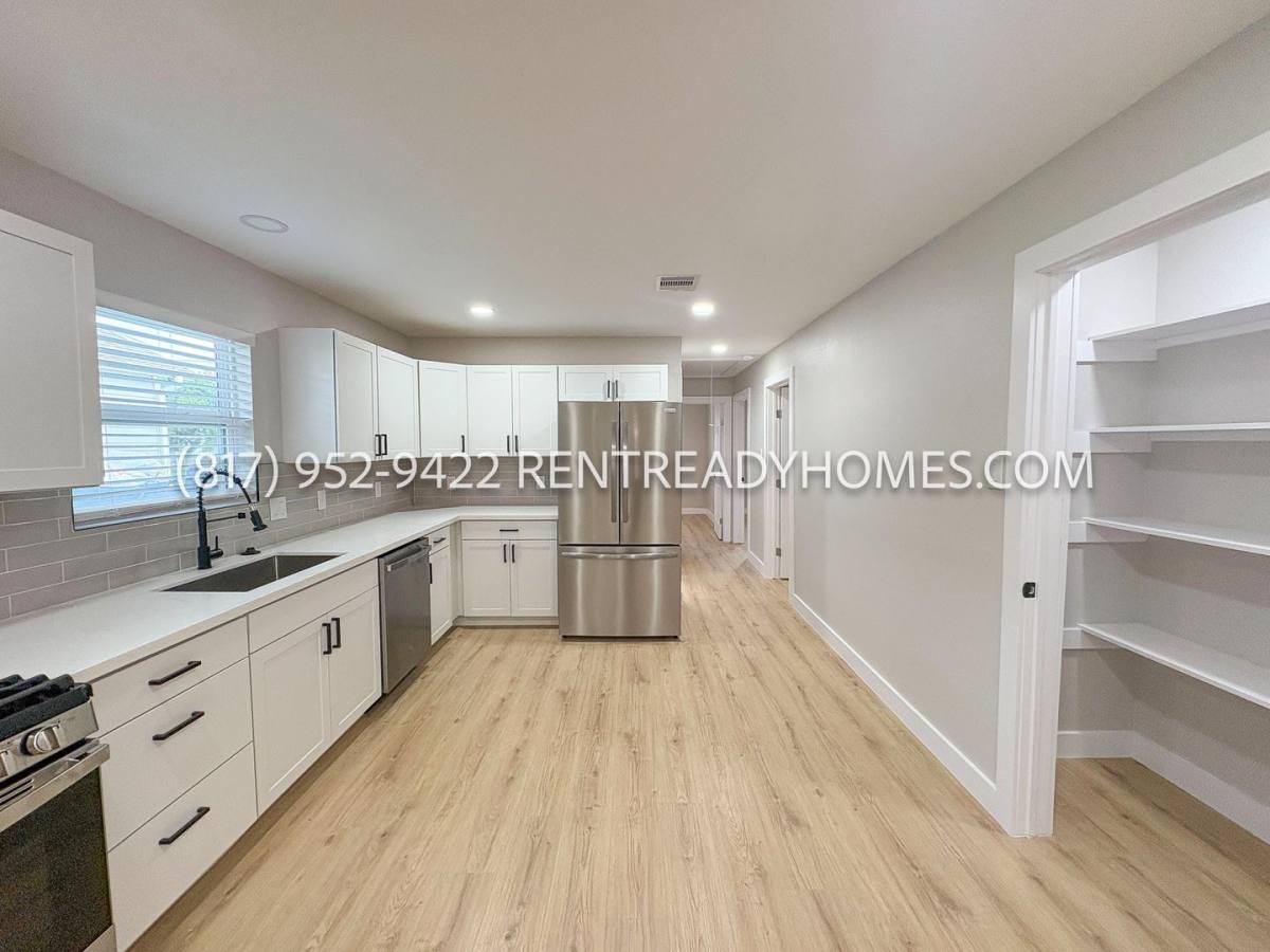 House for rent at 1416 Fairbanks St, Houston, TX 77009