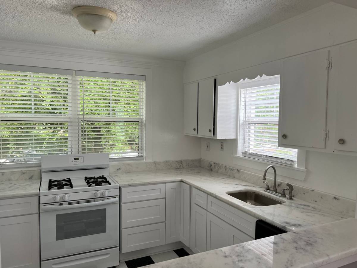 Apartment for rent at 286 9th St #3, Atlanta, GA 30308