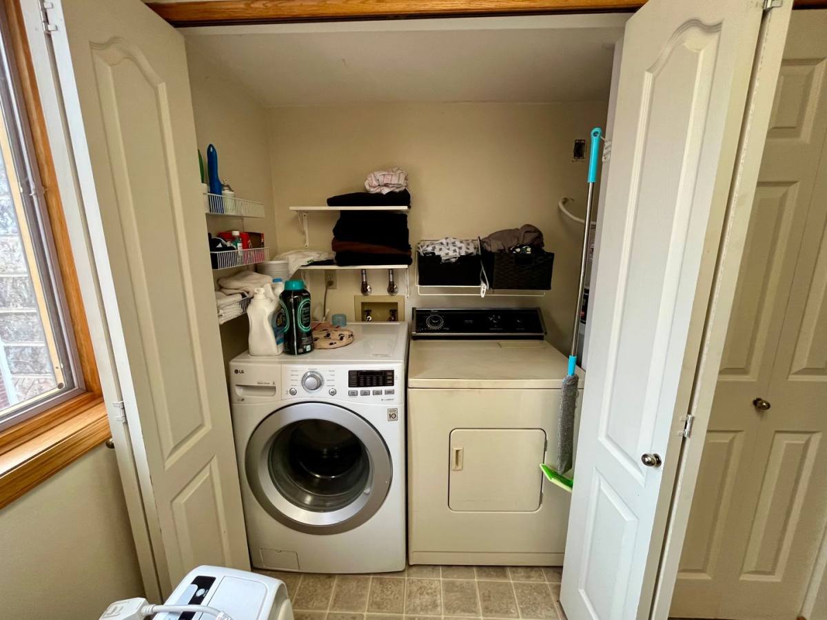 Apartment for rent at 5200 N Diversey, Milwaukee, WI 53217