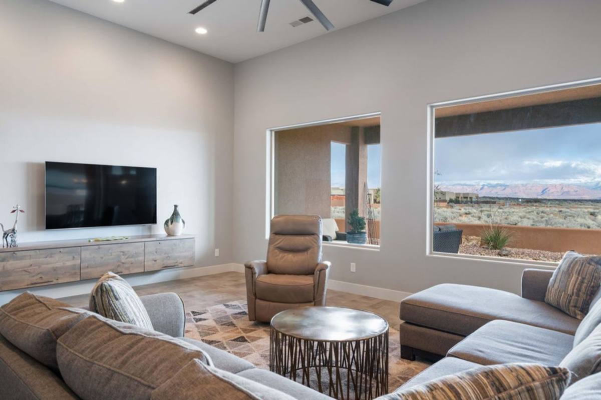 House for rent at 5454 Copper Cliffs Way, Hurricane, UT 84737