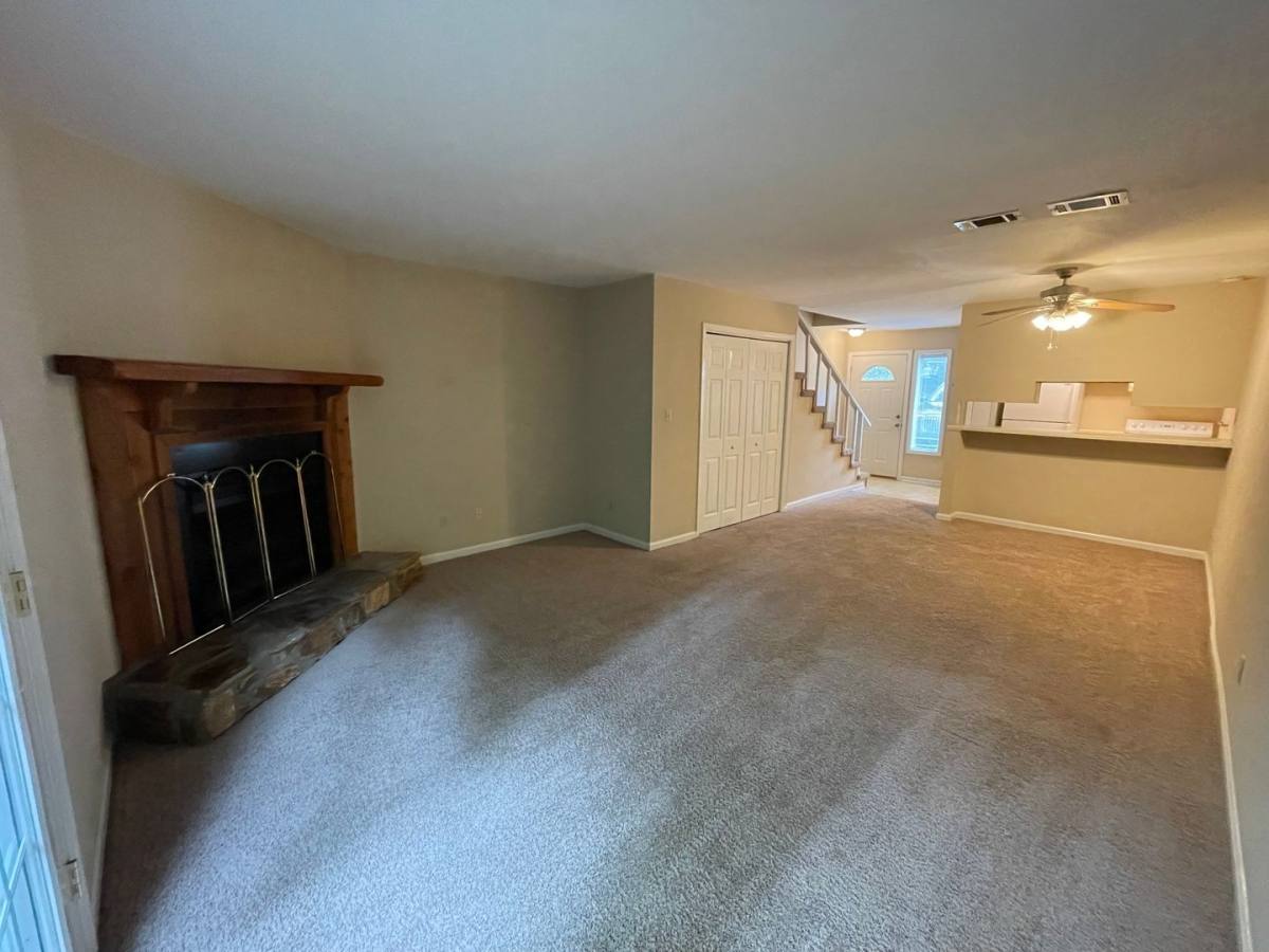 Townhouse for rent at 3234 W Wimbledon Dr, Augusta, GA 30909