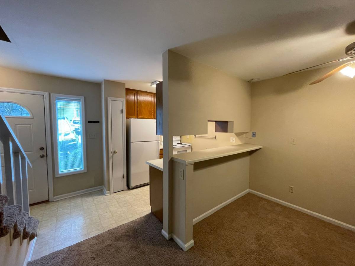 Townhouse for rent at 3234 W Wimbledon Dr, Augusta, GA 30909