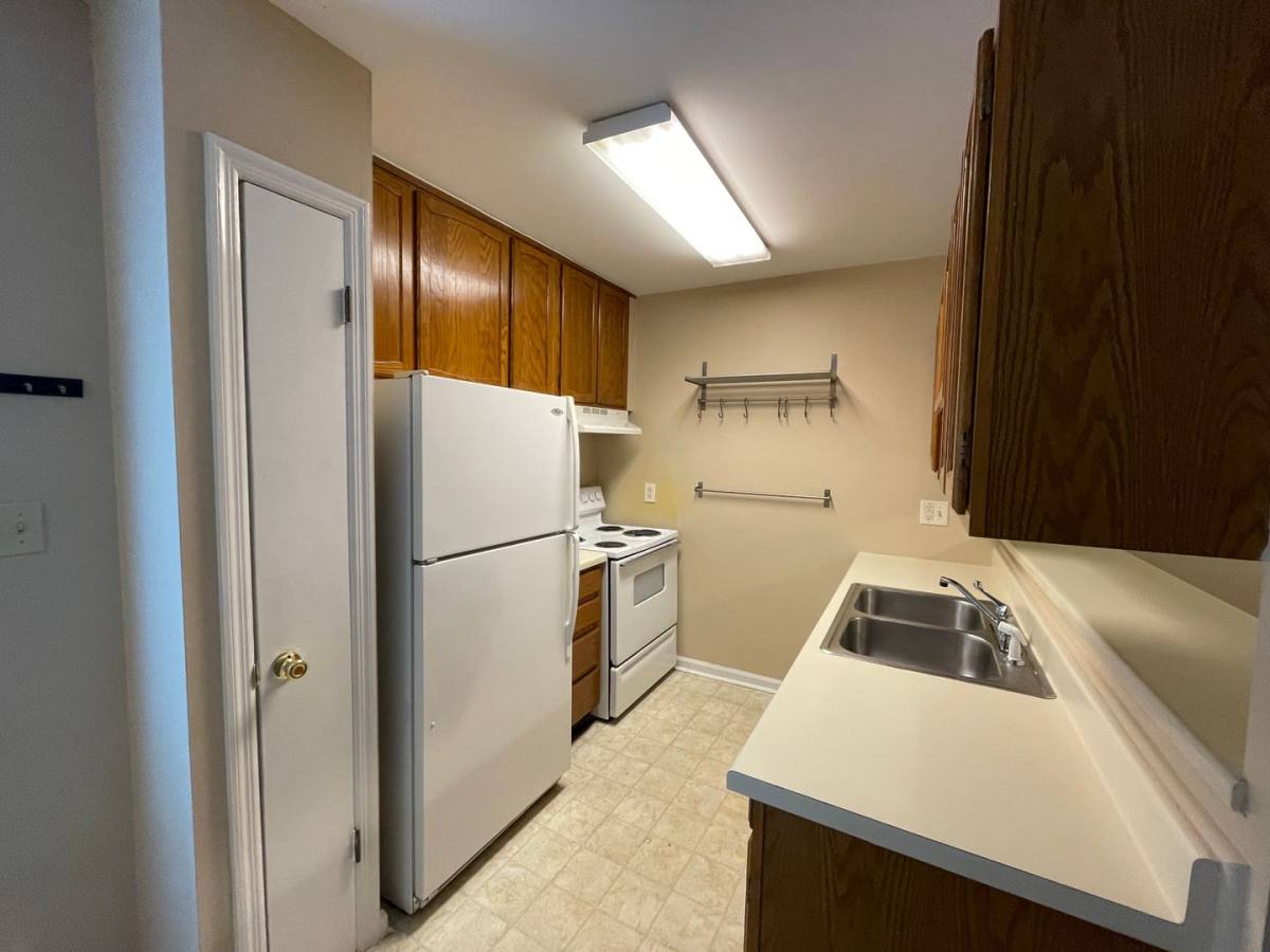 Townhouse for rent at 3234 W Wimbledon Dr, Augusta, GA 30909