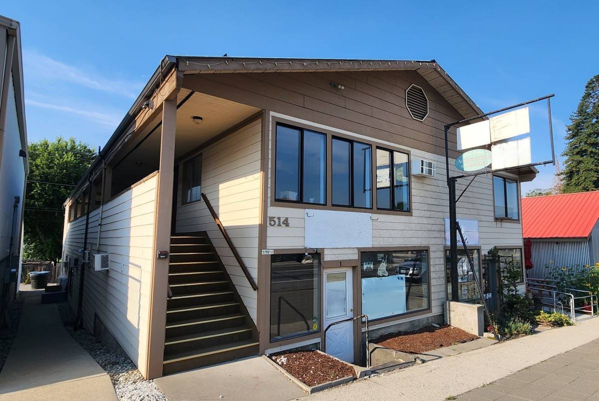 Apartment for rent at 514 E Woodin Ave, Chelan, WA 98816