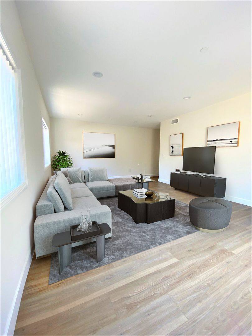 Apartment for rent at 1467 S Holt Ave, Los Angeles, CA 90035