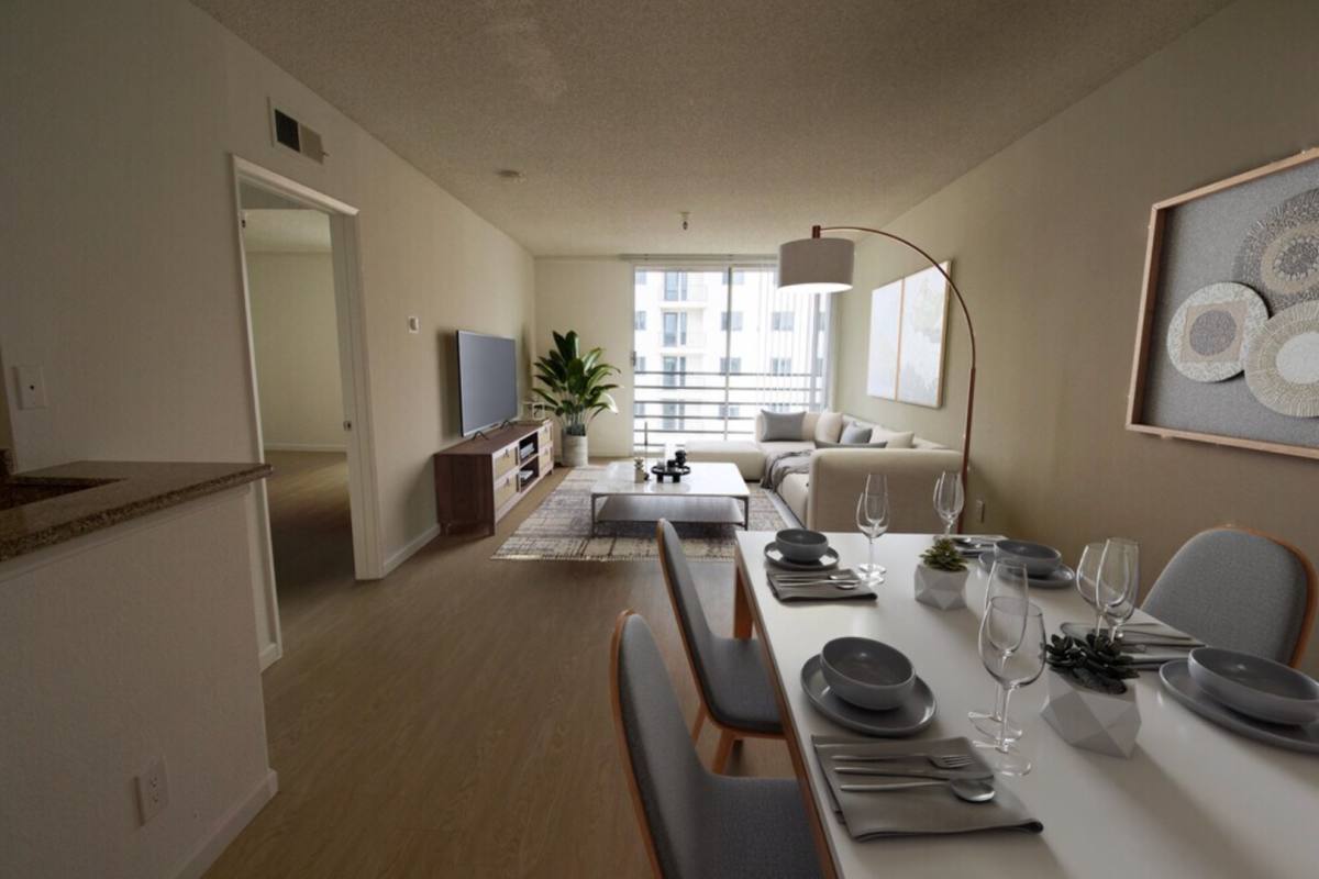 Apartment for rent at 6633 Yucca St, Los Angeles, CA 90028