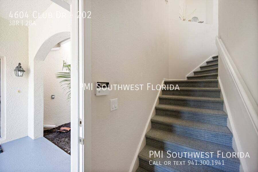 Condo for rent at 4604 Club Dr #202, Port Charlotte, FL 33953