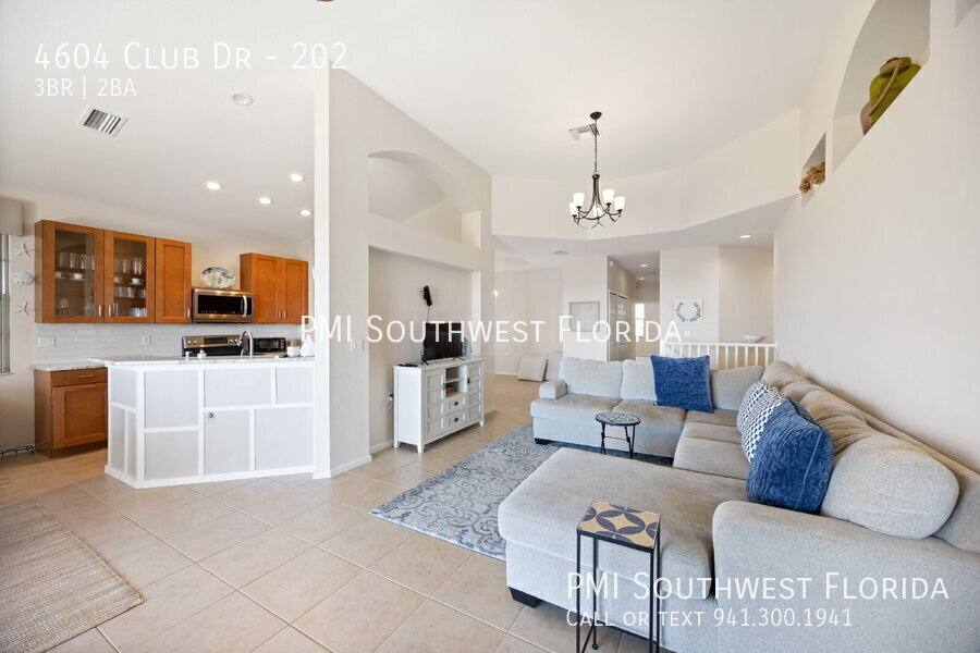 Condo for rent at 4604 Club Dr #202, Port Charlotte, FL 33953