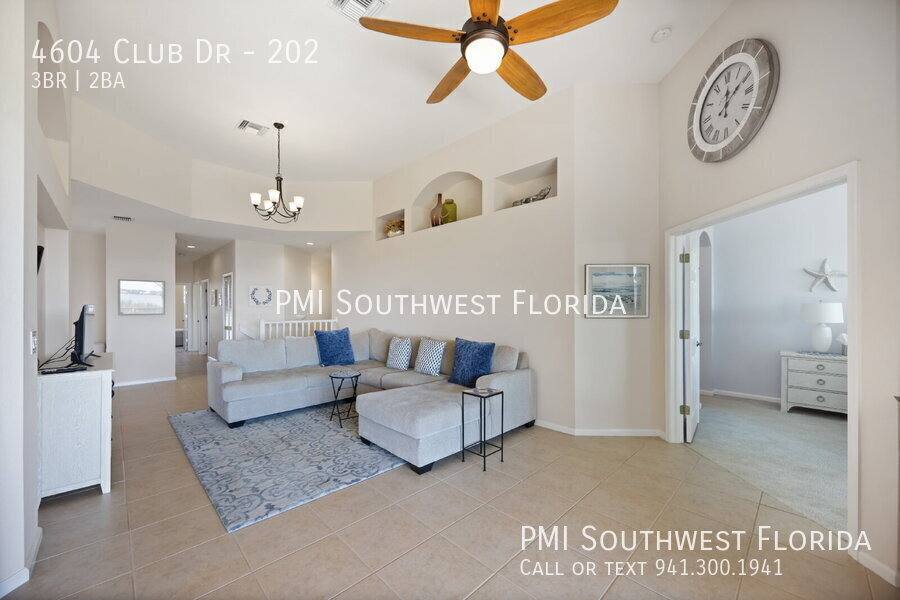 Condo for rent at 4604 Club Dr #202, Port Charlotte, FL 33953