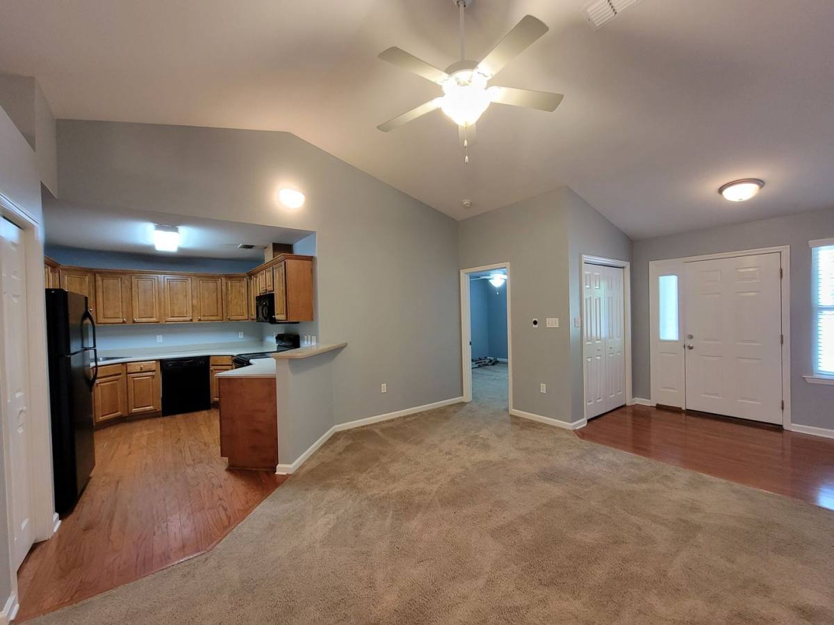 Townhouse for rent at 1659 Quazar Rd, Tallahassee, FL 32311