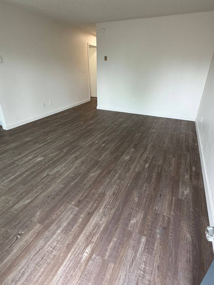 Apartment for rent at 460 E Mission Ave, Escondido, CA 92025