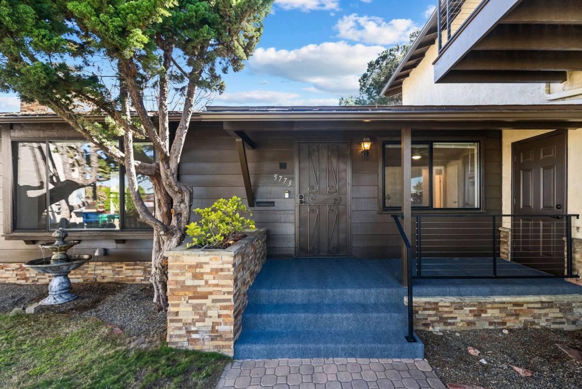 House for rent at 5773 Theta Place, San Diego, CA 92120