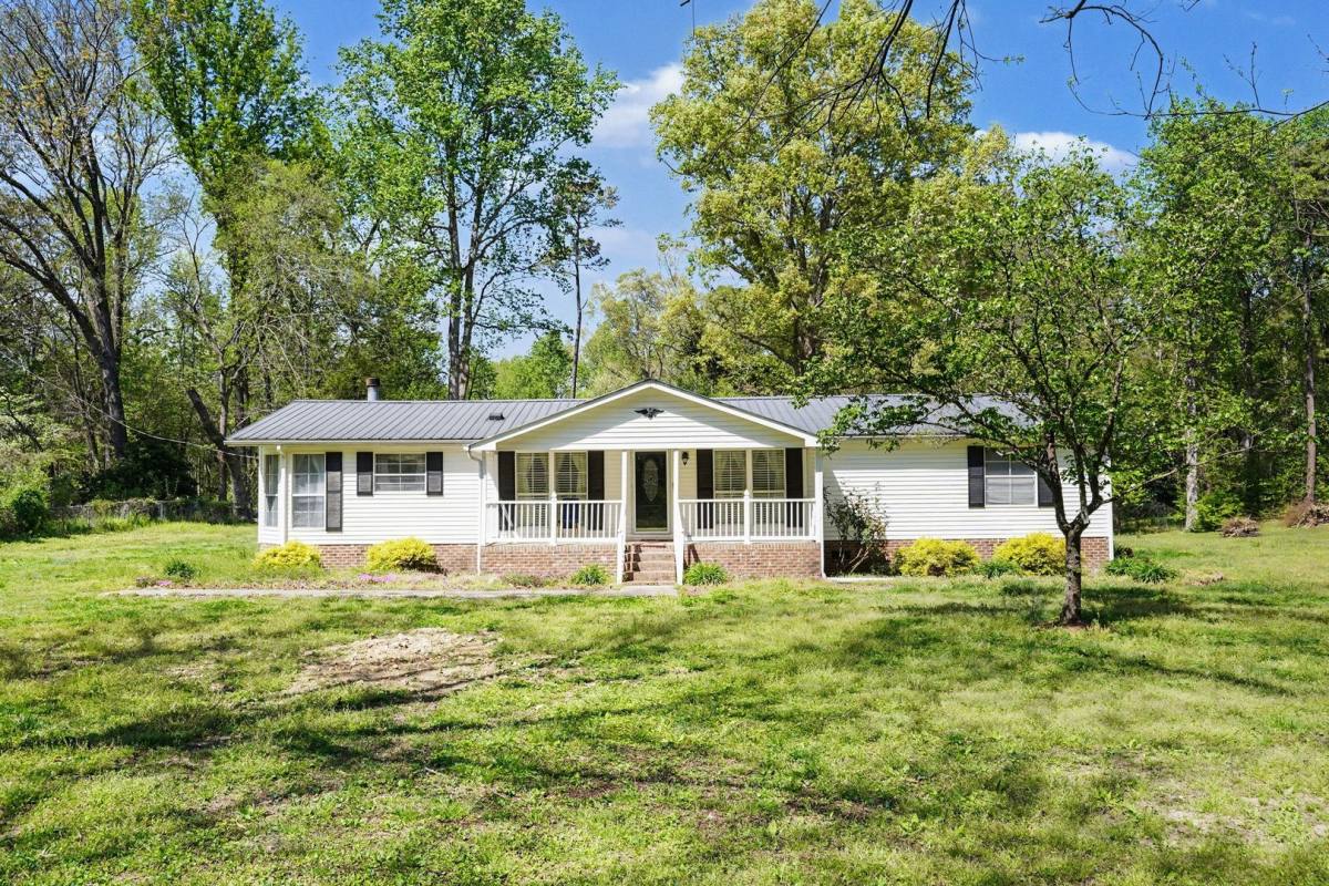 House for rent at 4705 Pearl Rd, Raleigh, NC 27610