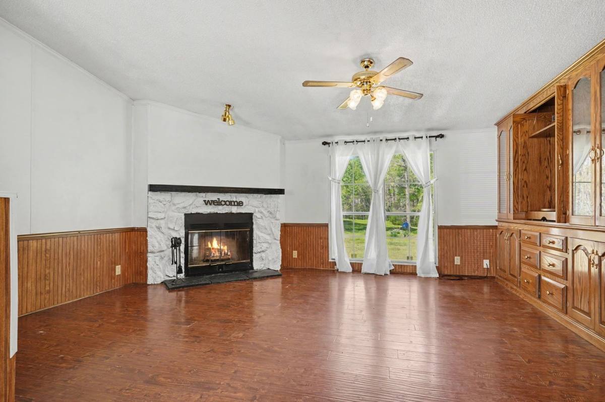House for rent at 4705 Pearl Rd, Raleigh, NC 27610