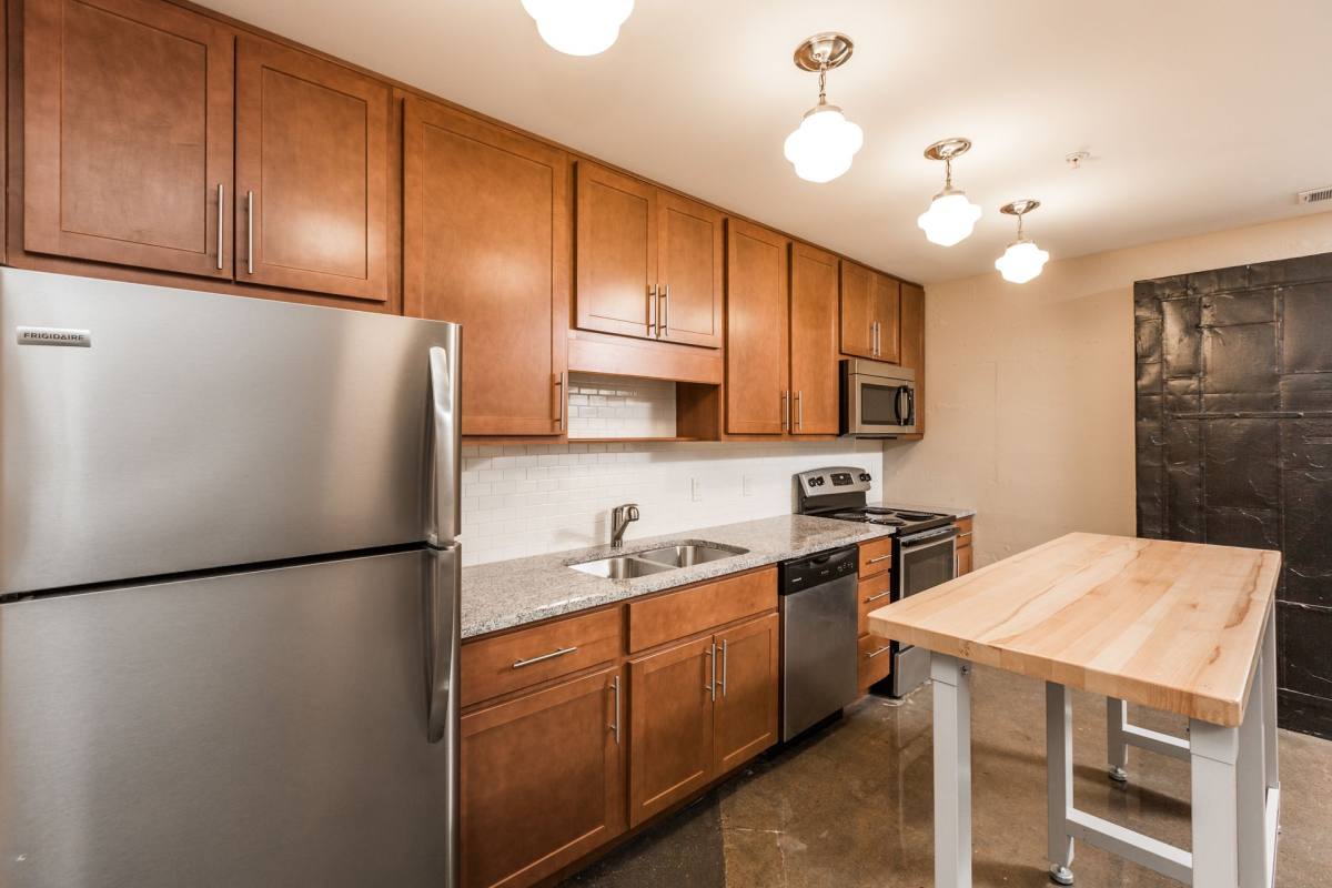 Apartment for rent at 1401 E 10th St, Indianapolis, IN 46201
