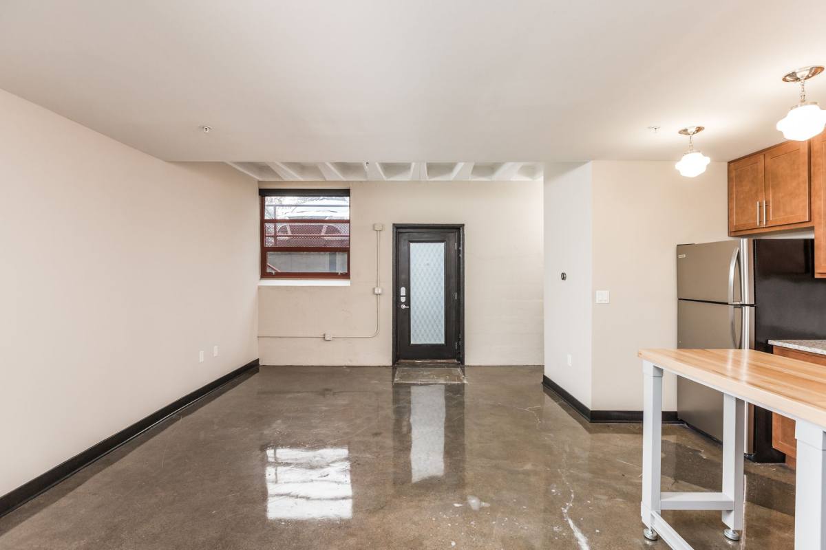 Apartment for rent at 1401 E 10th St, Indianapolis, IN 46201