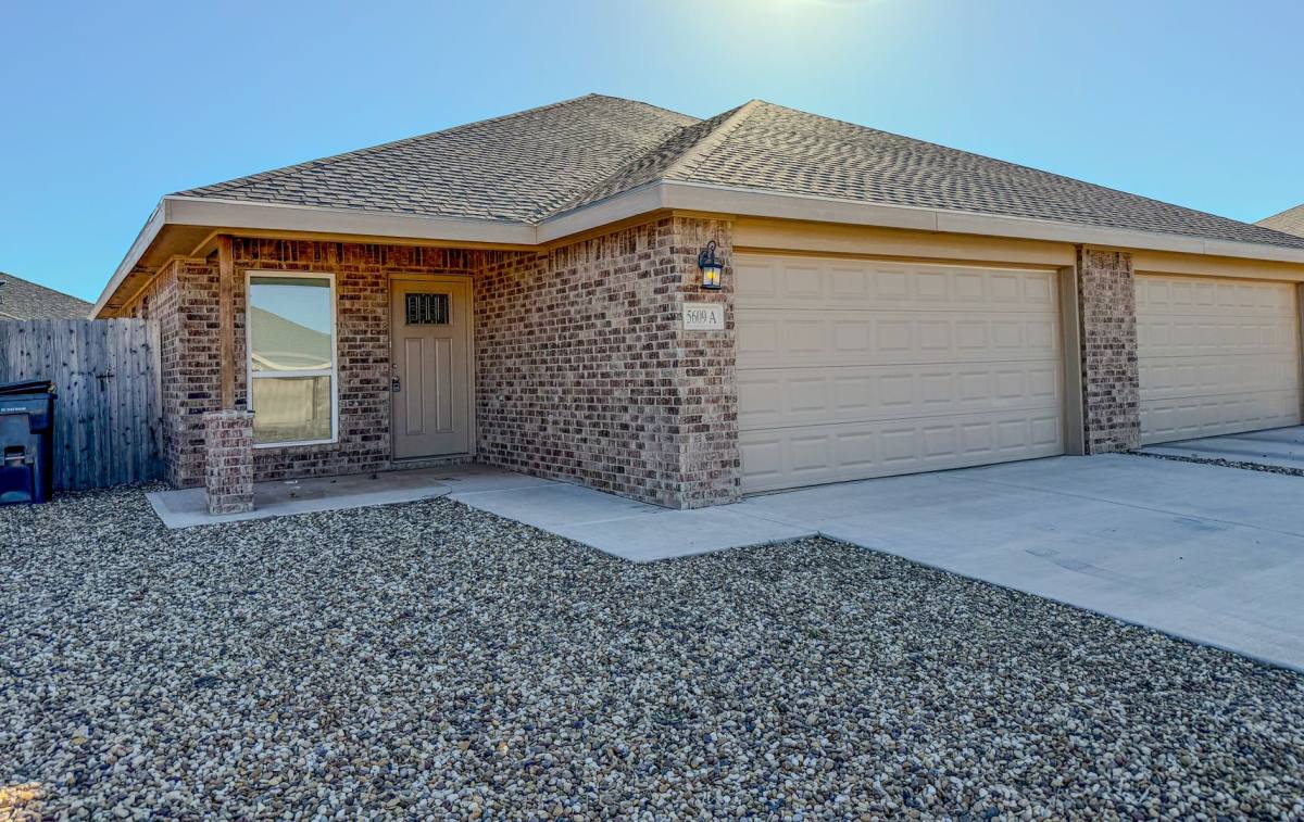 Apartment for rent at 5609 Jarvis St, Lubbock, TX 79416