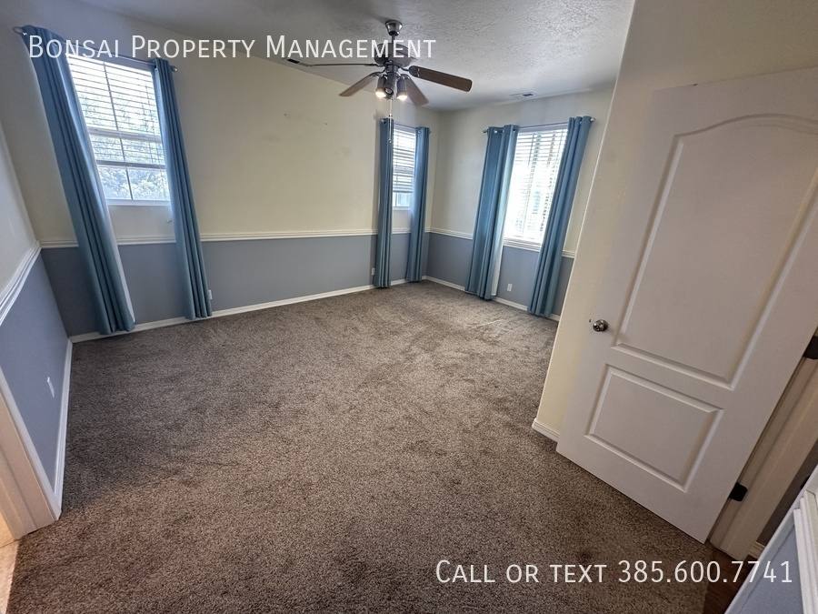 Townhouse for rent at 3854 W Garonne Ave, West Jordan, UT 84088