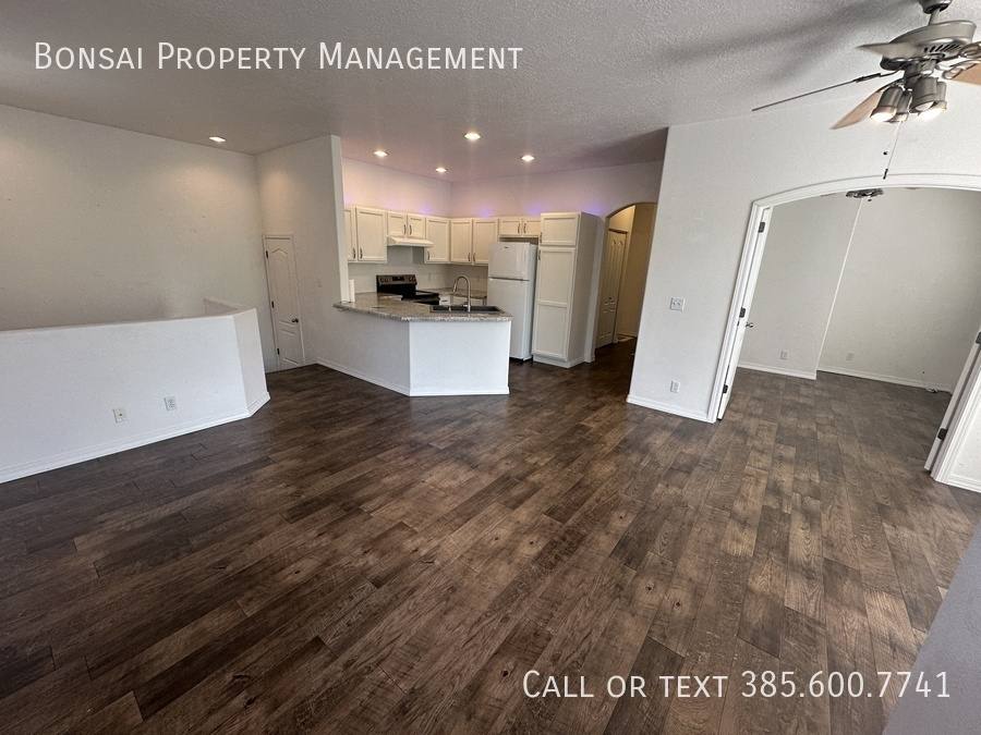 Townhouse for rent at 3854 W Garonne Ave, West Jordan, UT 84088