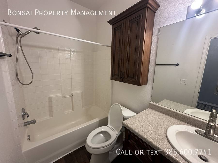 Townhouse for rent at 3854 W Garonne Ave, West Jordan, UT 84088