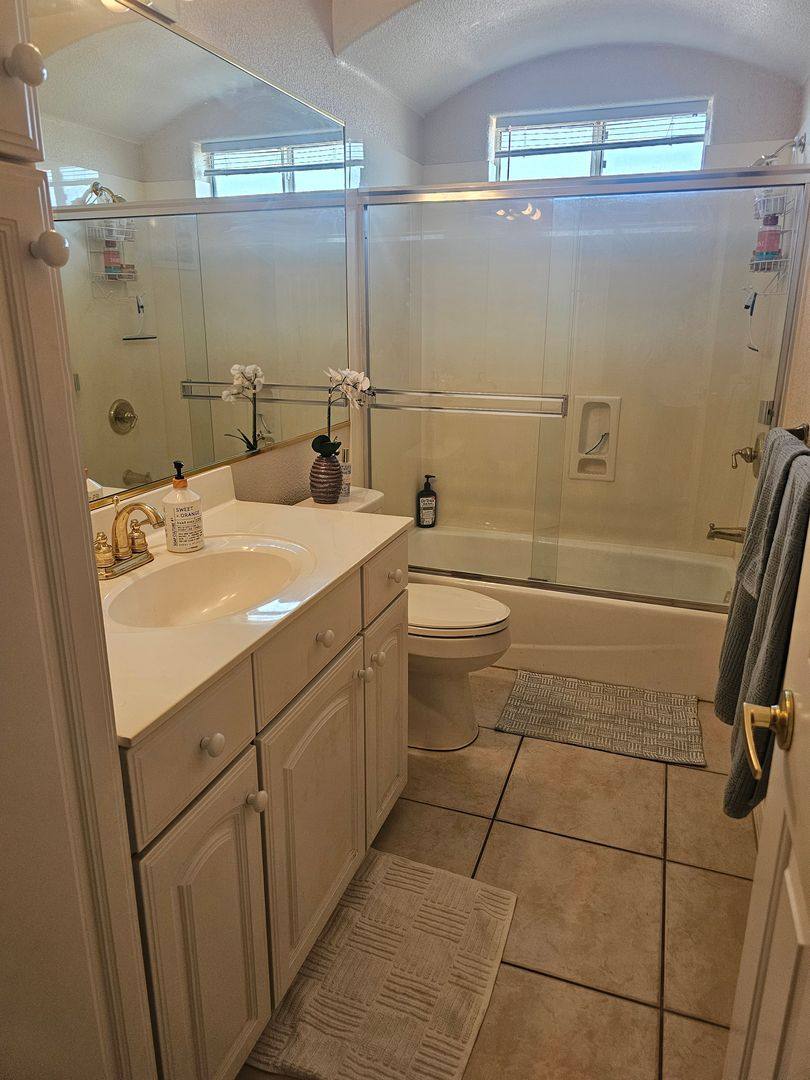 House for rent at 705 Armour Dr, Lake Havasu City, AZ 86406