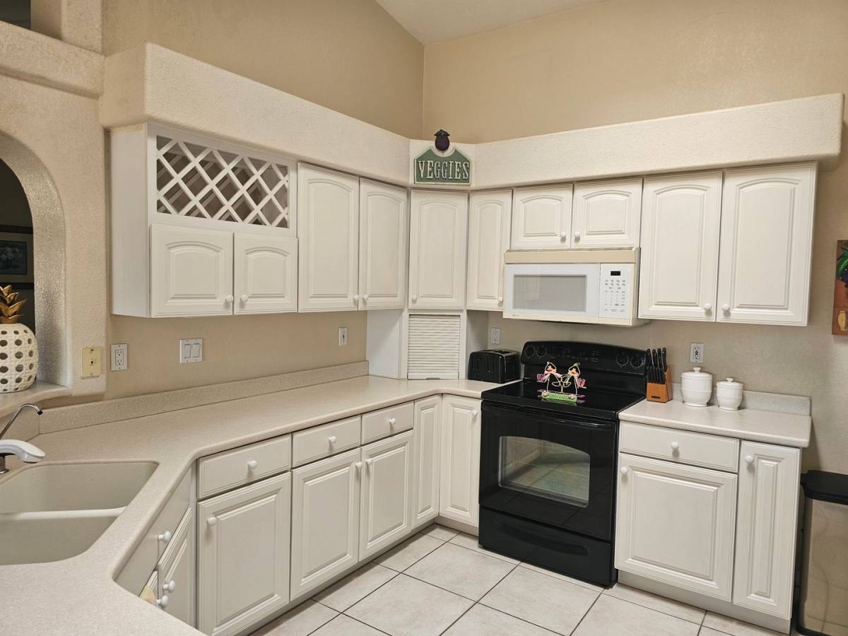 House for rent at 705 Armour Dr, Lake Havasu City, AZ 86406