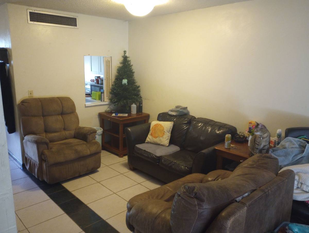 Condo for rent at 613 SW 75th St #111, Gainesville, FL 32607