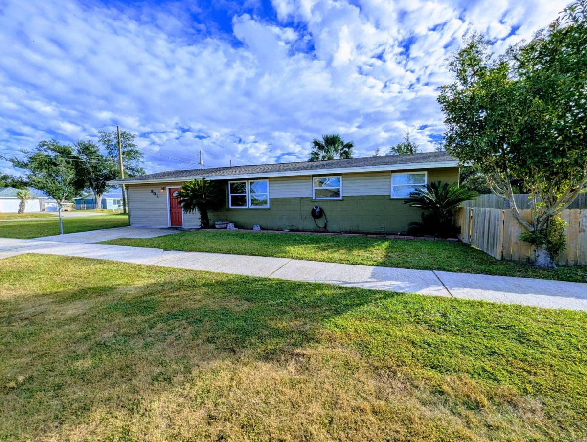 House for rent at 902 Virginia Ave, Lynn Haven, FL 32444