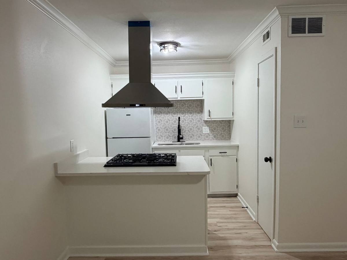 Apartment for rent at 204 N Fillmore St, Little Rock, AR 72205