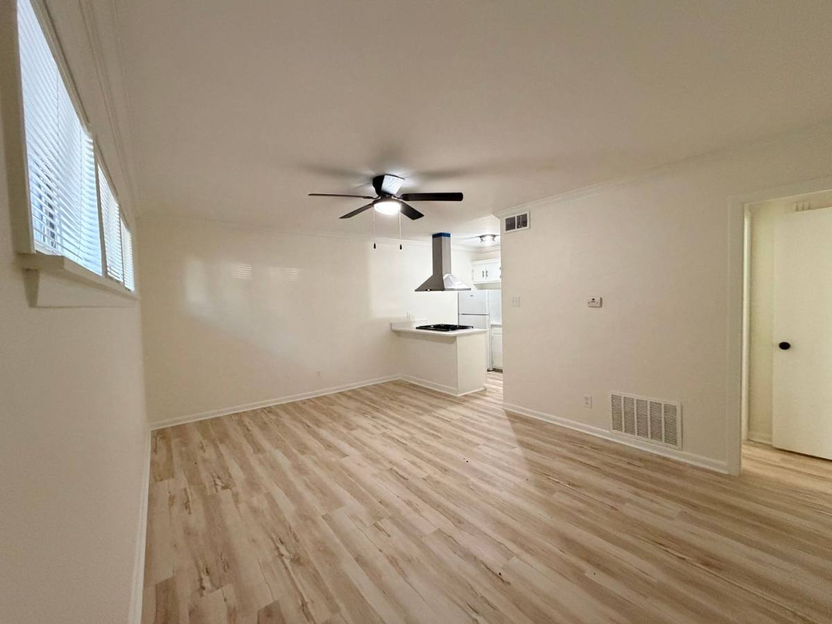 Apartment for rent at 204 N Fillmore St, Little Rock, AR 72205