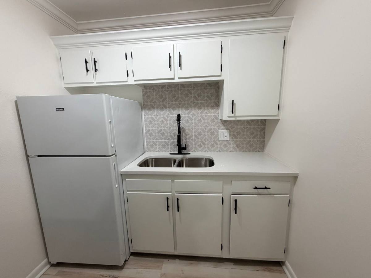 Apartment for rent at 204 N Fillmore St, Little Rock, AR 72205