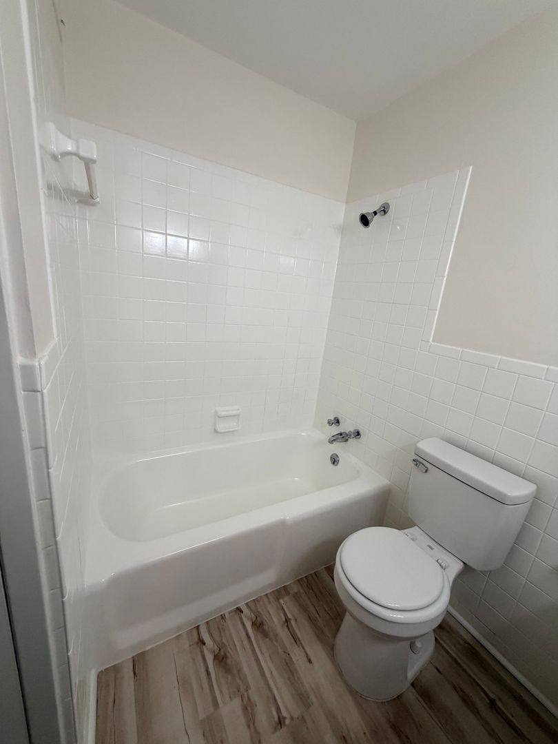 Apartment for rent at 204 N Fillmore St, Little Rock, AR 72205