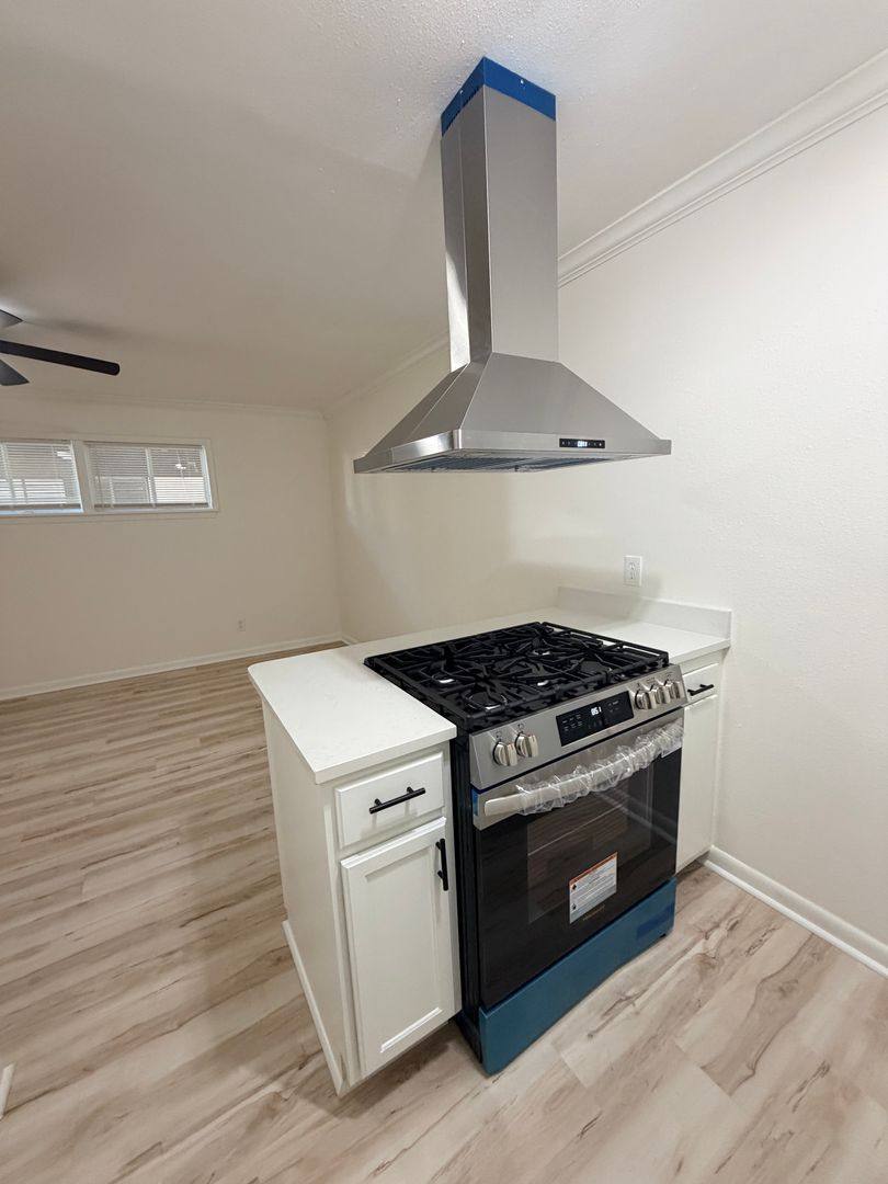 Apartment for rent at 204 N Fillmore St, Little Rock, AR 72205