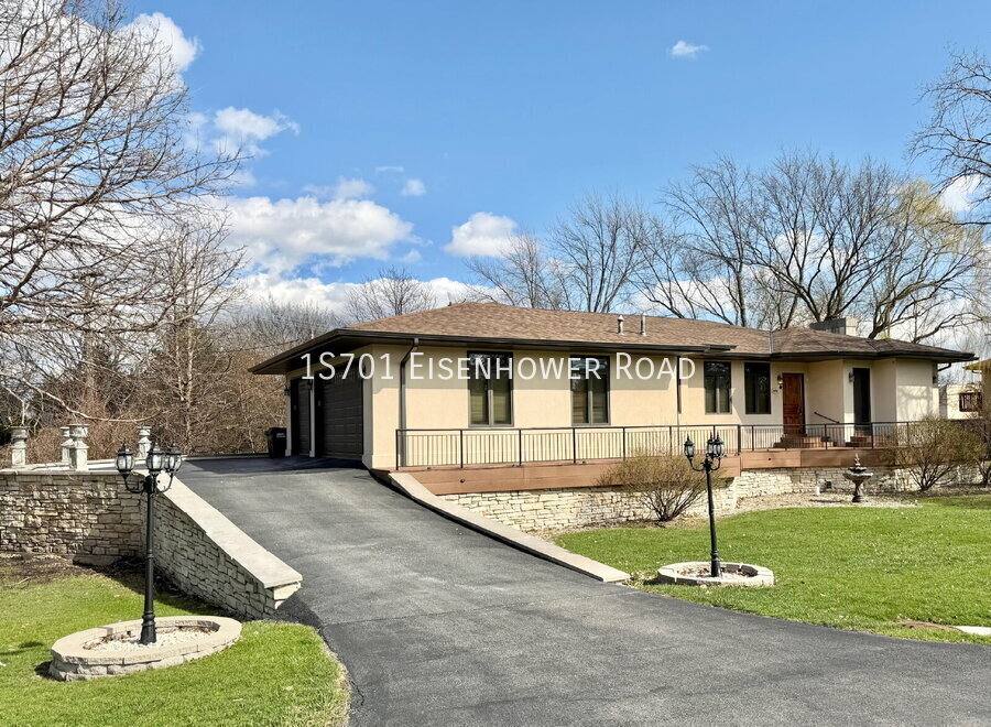 House for rent at 1S701 Eisenhower Rd, Villa Park, IL 60181