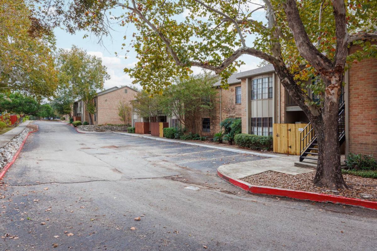 Townhouse for rent at 7711 Callaghan Rd, San Antonio, TX 78229