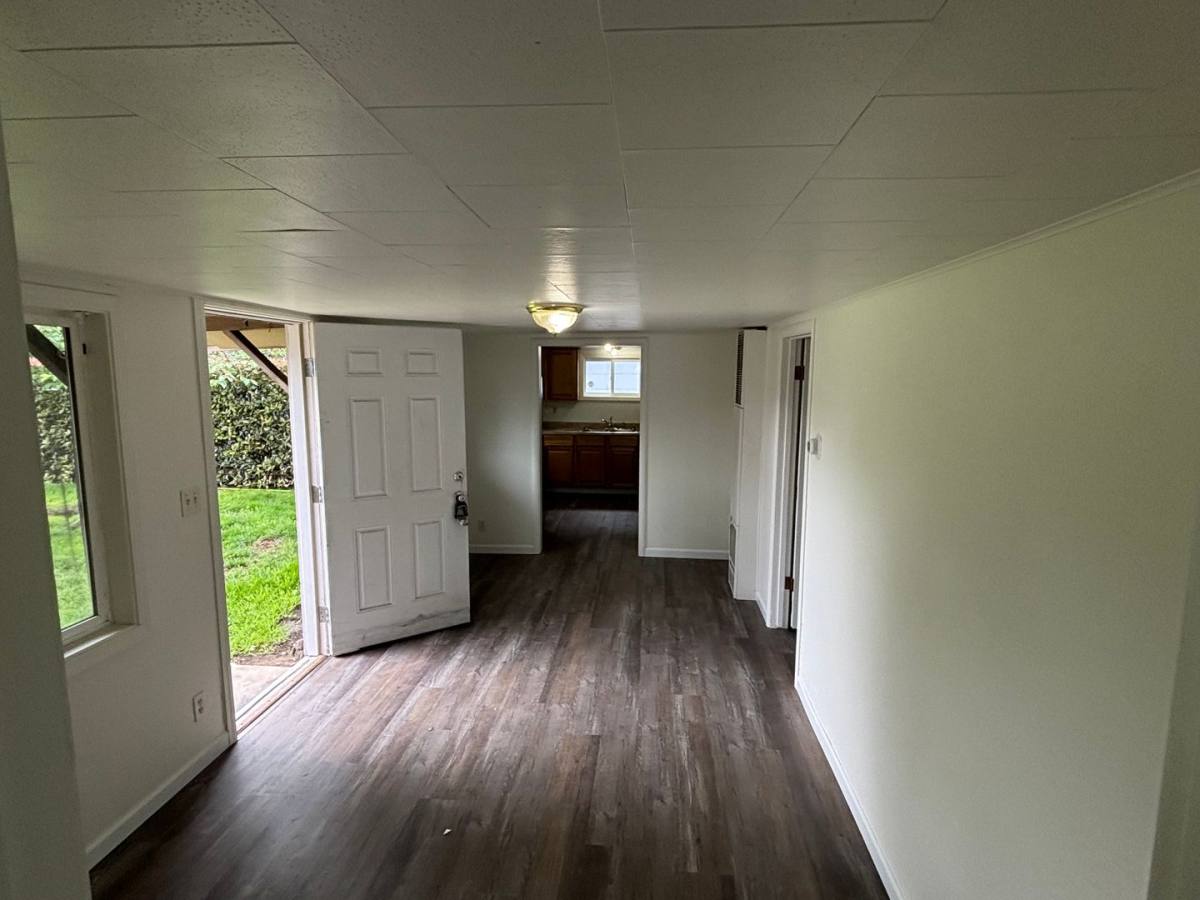 Apartment for rent at 922 Stevens St, Medford, OR 97501