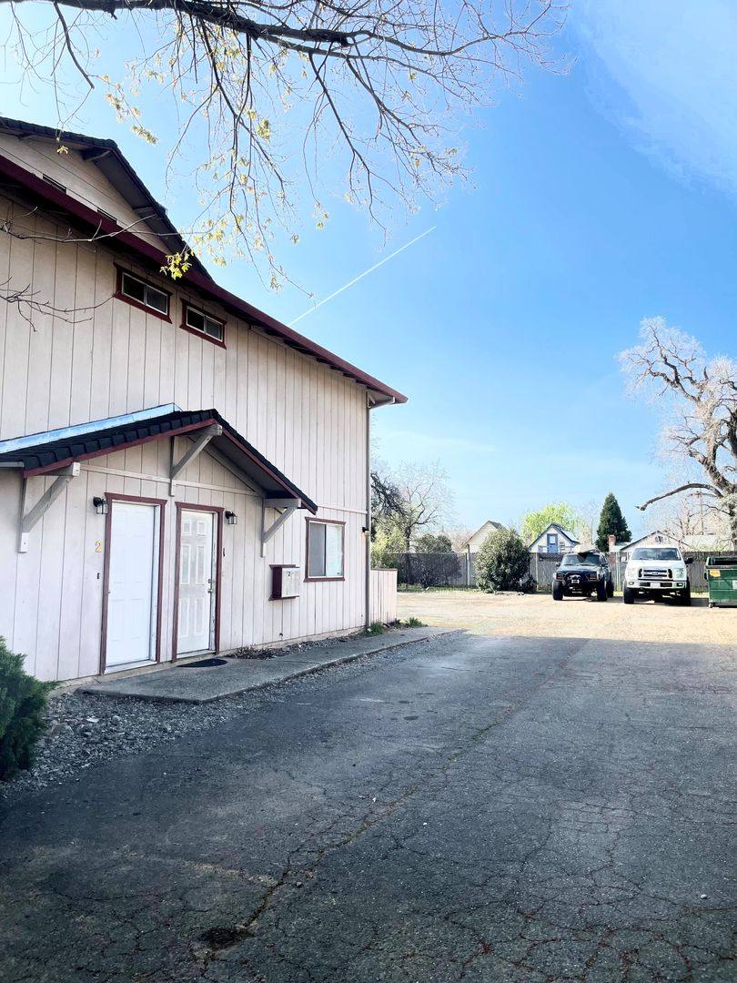 Apartment for rent at 2766 Oak St 1-4, Anderson, CA 96007