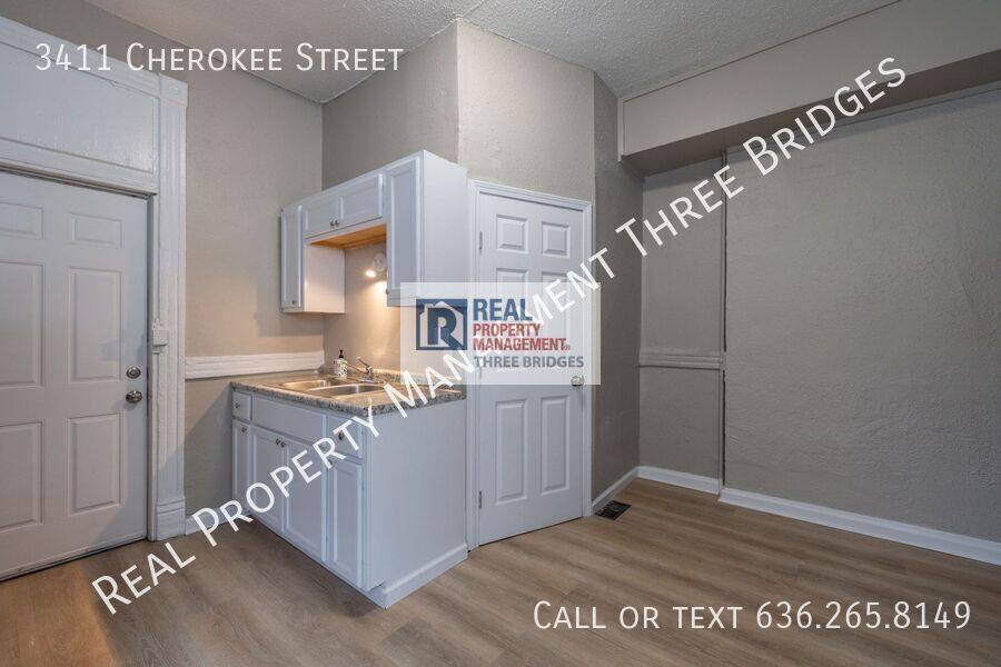 House for rent at 3411 Cherokee St, Saint Louis, MO 63118